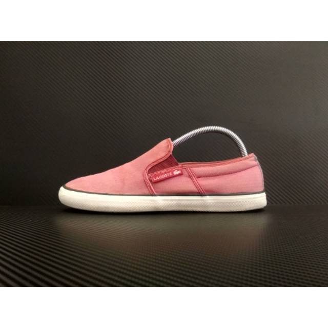 Sepatu bekas second Lacoste gazon slipon