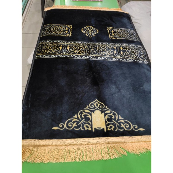 sajadah Kishwah Busa Rumbai