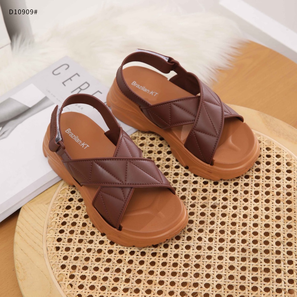 Slippers For Women With Rubber Sandal D10909