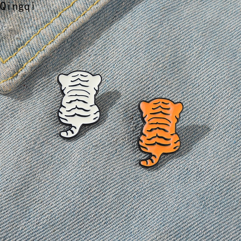 Bros Pin Enamel Desain Kartun Harimau Putih Untuk Hadiah