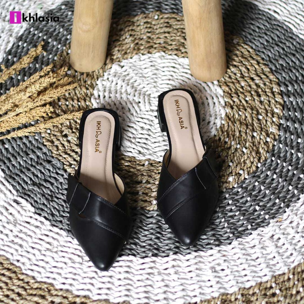 Sandal Wanita Hak Chunky Heels Vio HT104 Heels Kekinian