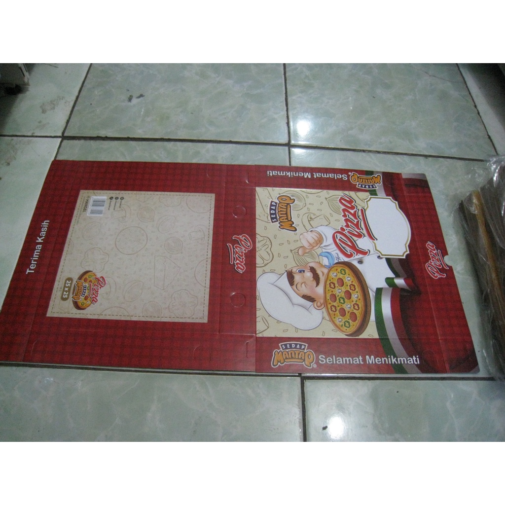 

DUS PIZZA UKURAN 25 X 25 X 5 (UKURAN LARGE / BESAR) ISI 10 LEMBAR (PRODUK HANSEL)