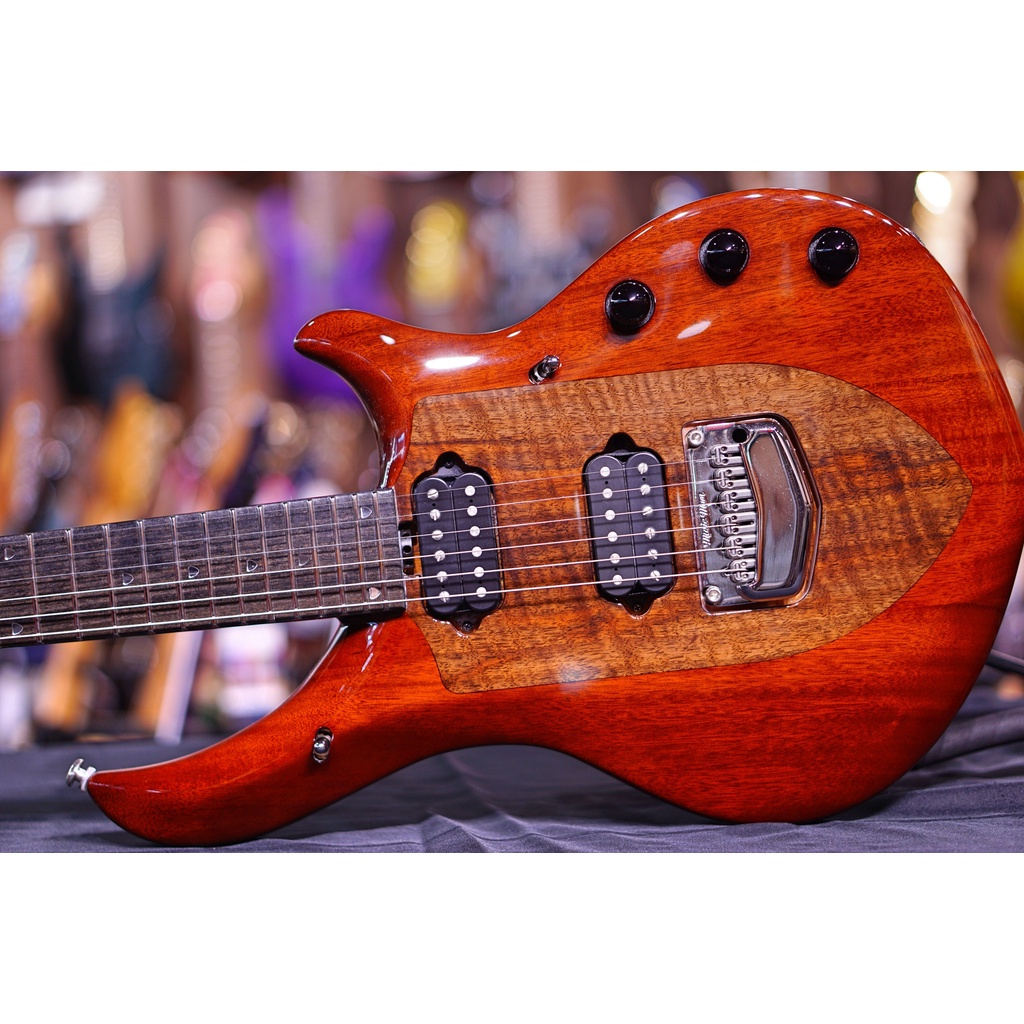 Music Man John Petrucci Majesty Walnut Namm Limited