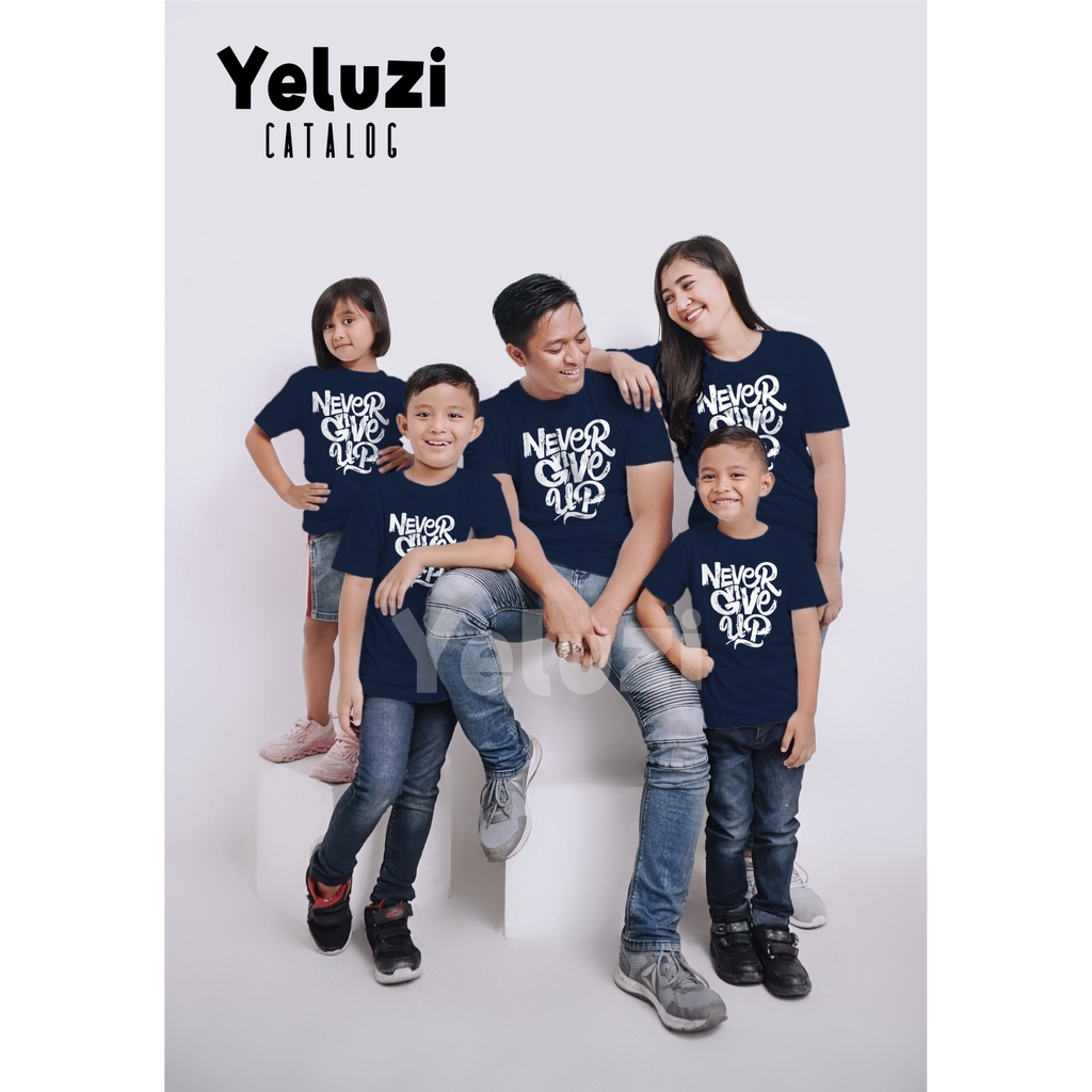 Baju Couple Keluarga Sarimbit Kaos Oblong dan Raglan Katun Combed 24s - NEVER GIVE UP - Navy Almond - YELUZI