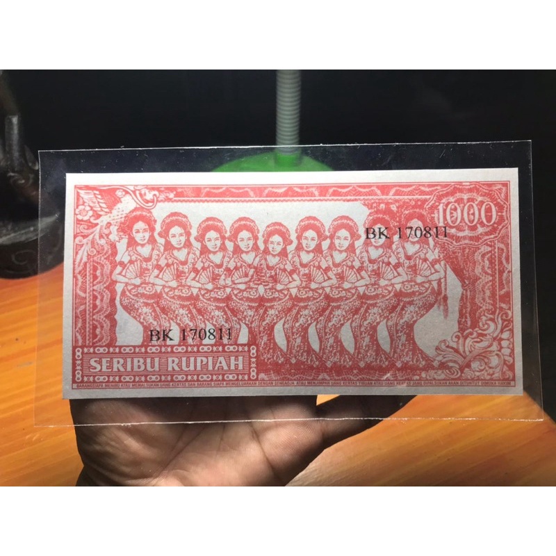 Uang Kuno Soekarno 1000 Rupiah 1964 Merah Penari 9