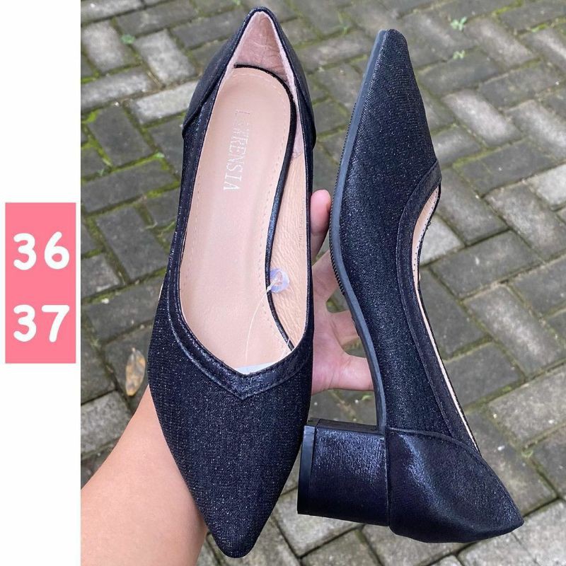 SEPATU HEELS WANITA LAWRENSIA