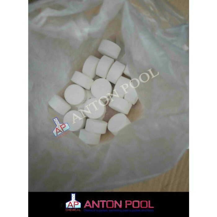 new Kaporit Tablet Kecil 70% Jepang / Chlorine Tablet Small 70% (pack 1kg)