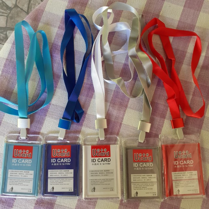 

Bagus Name Tag Hardcase Anti Air Acrylic Kaca Bening Id Card Plus Tali Sale!!!