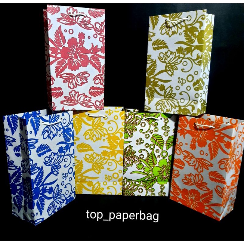 

paper bag murah, paperbag motif tas kertas hajatan ,pernikahan ,souvenir ukuran wafer hatari 15×7×25