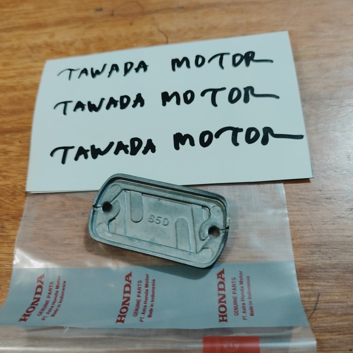 TUTUP MASTER REM ATAS HONDA VARIO 125 NEW LED K60 R