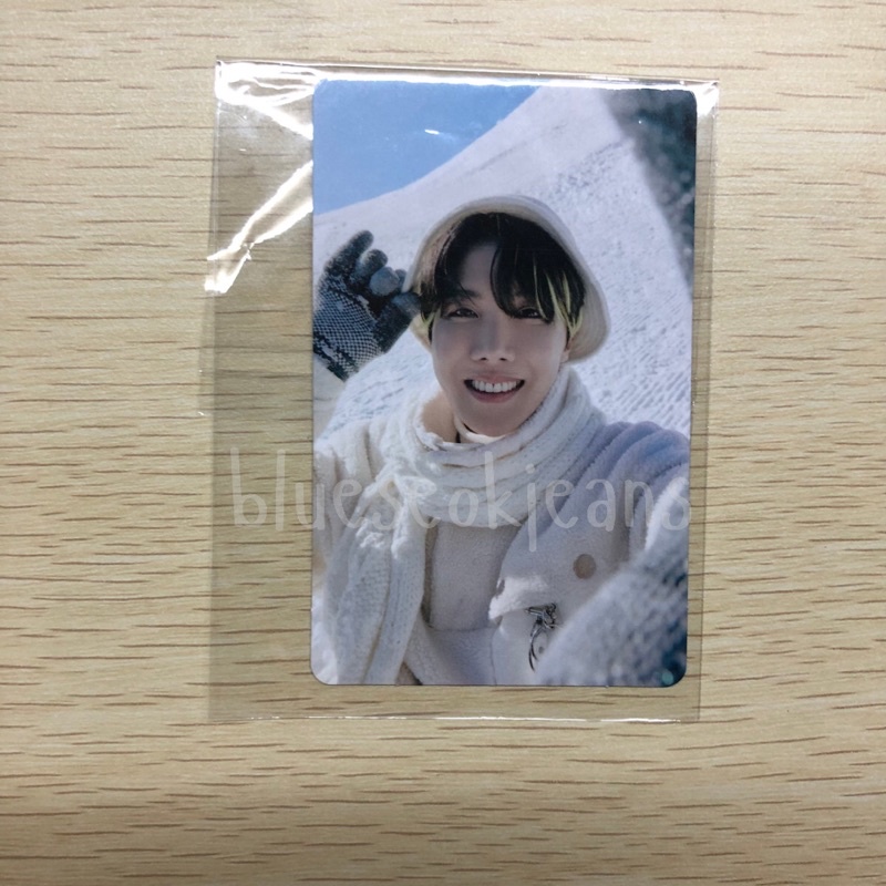 Random PC Winter Package 2020 BTS Jhope Hobi