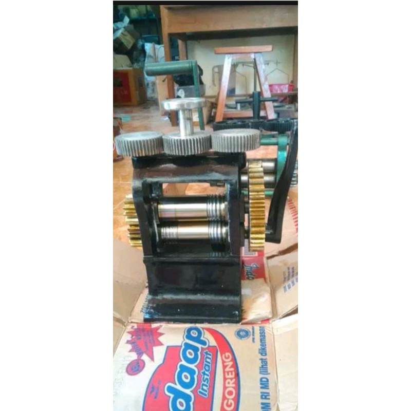 gilingan emas perak hand rolling Mill alat press emas perak alat pres