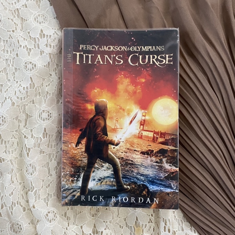 NOVEL PRELOVED BOOKS: Percy Jackson & Olympians: The Titans Curse