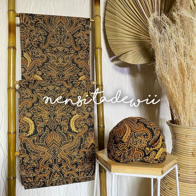 (Paket Couple) Sepasang Jarik + Blangkon Solo / Motif Pisang Bali