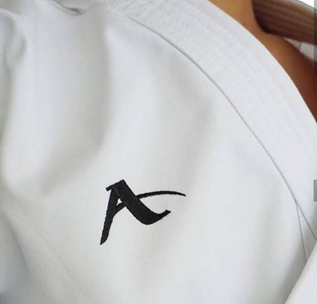 Baju Karate Arawaza Black Diamond Wkf Approved Original Khusus Kata Karate Promo Model Putih Merah B