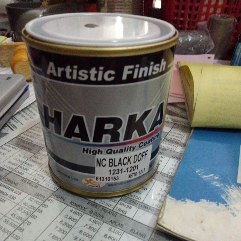 Cat HARKA hitam doff 0.2 lt. 1/4 kg. cat besi kayu hitam doff