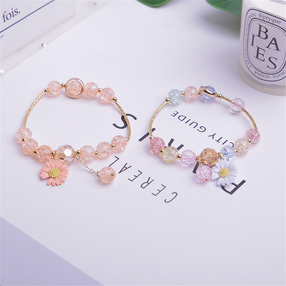 【COD Tangding】Crystal Bracelet Daisy Pendant Bracelet Pink Yellow Blue Color for Girl Summer Accessory