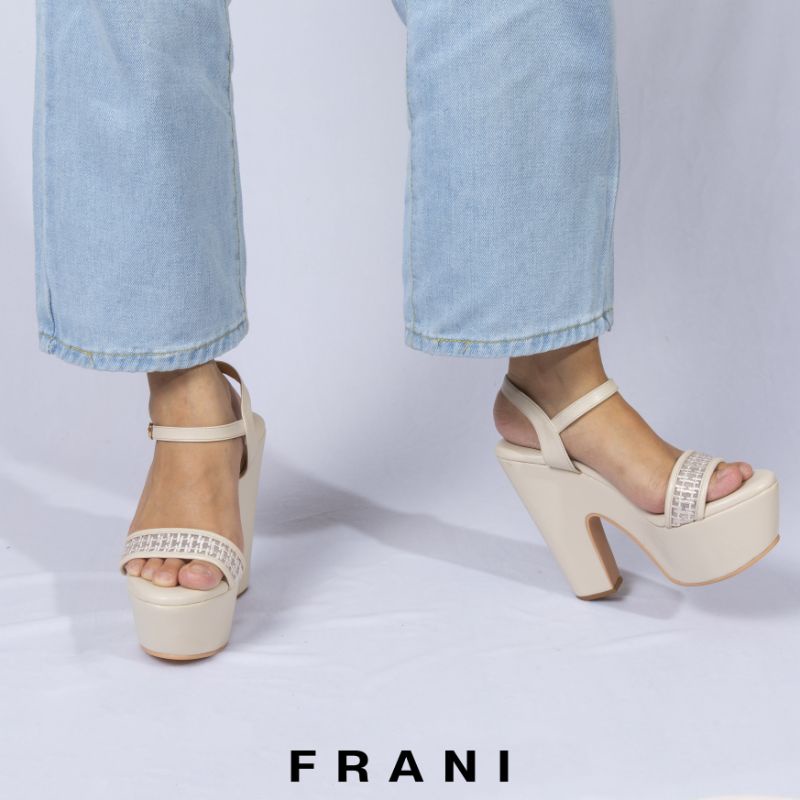 Frani - Sandal Wedges Liberty 3