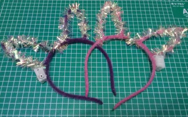 Bando Kuping Kelinci Bulu Nyala Led