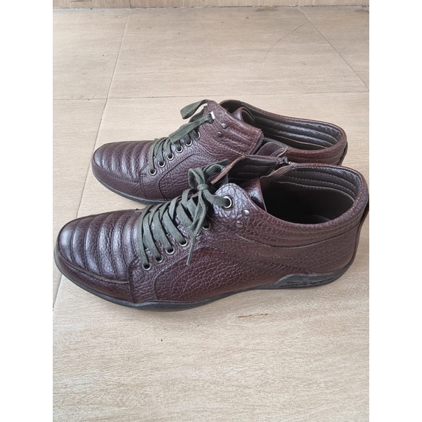 Sepatu Kulit Pria Pierre Cardin Original Preloved