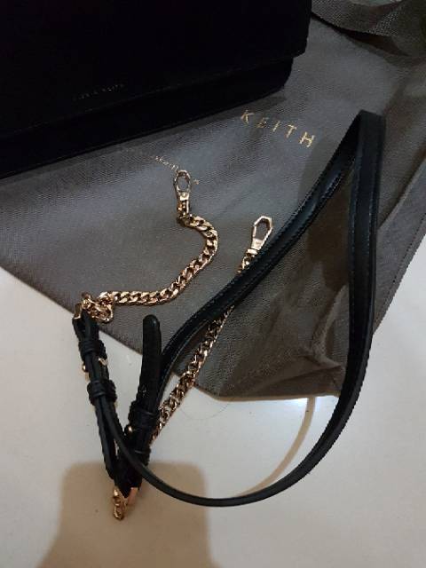 Charles &amp; Keith Bag PRELOVED SNAKE SKIN ORI STORE