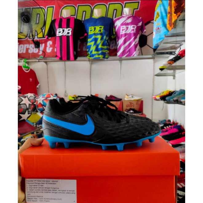 Tiempo legend club 8