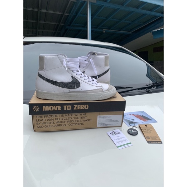 NIKE BLAZER MID 77 SE SMOKE GREY