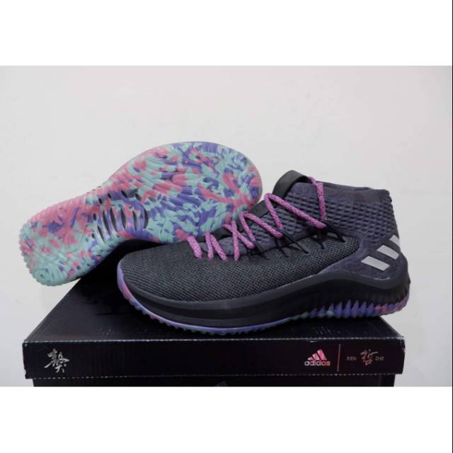 Sepatu Basket Dame 4 High CNY Ren Zhen