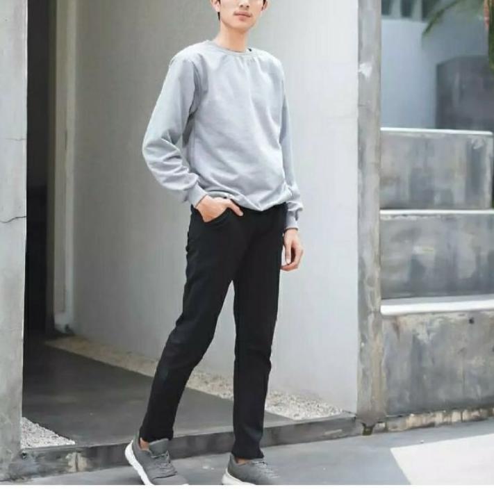 R77M CREWNECK POLOS PRIA/WANITA TERMURAH (BAYAR DI TEMPAT) BASIC HITAM KATUN (❁´◡`)