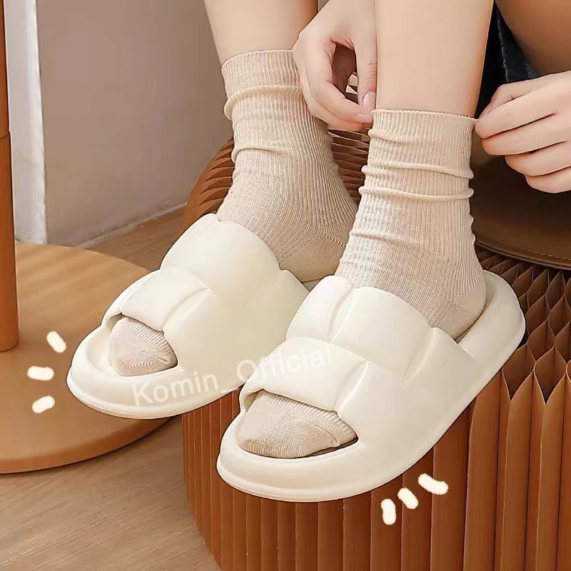 [Free Shipping] Komin Sandal Wanita Kekinian Sendal Jelly Korea Import Selop Karet Sandal Polos Anti Slip Sendal Cewek Couple Casual