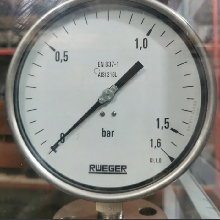 RUEGER Pressure Gauge SS316 6" Range 0-1,6Bar 1/2" NPT Bottom