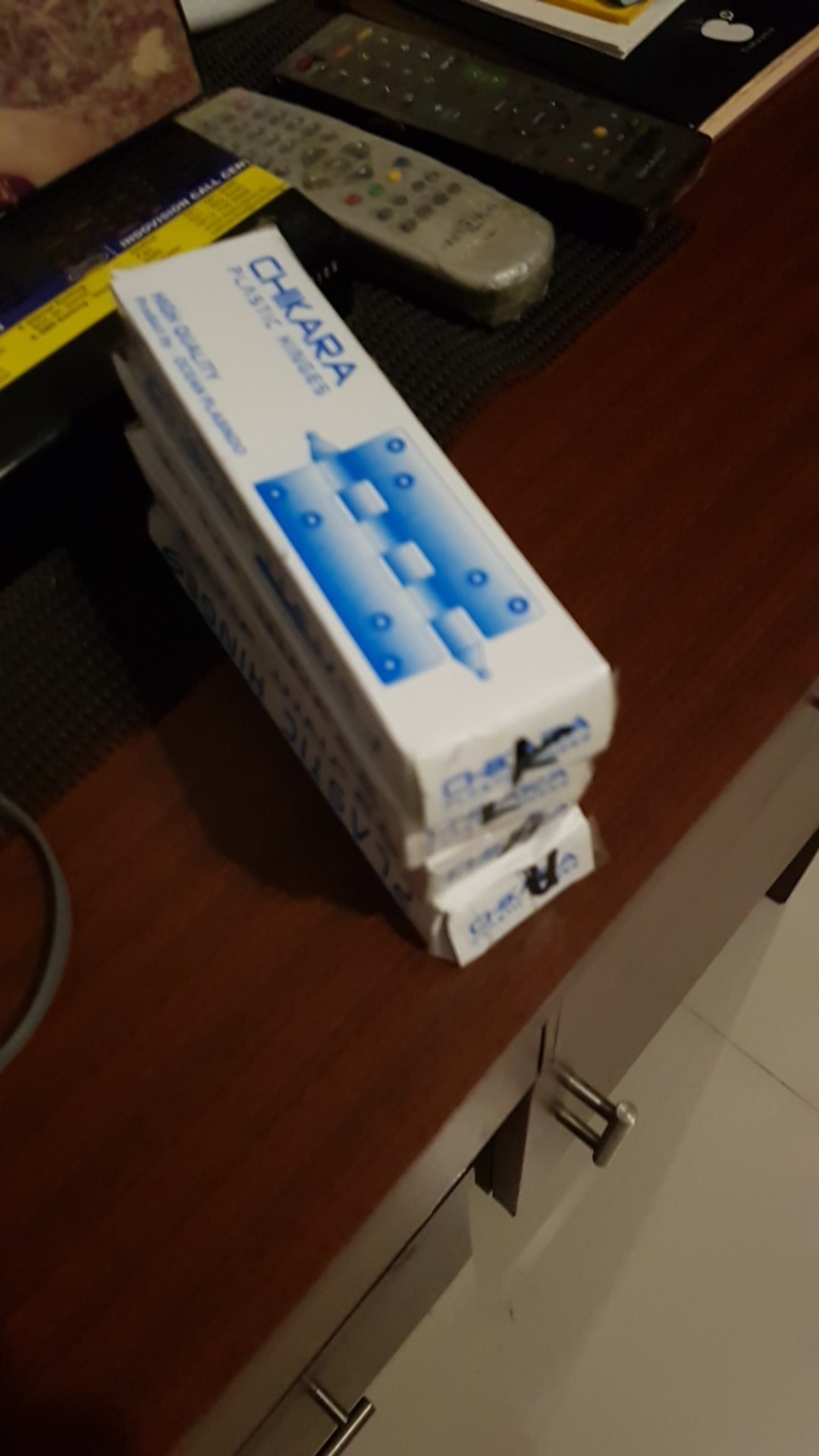 Engsel Pvc Plastik Coklat / Engsel Pintu Kamar Mandi Pvc (c353)