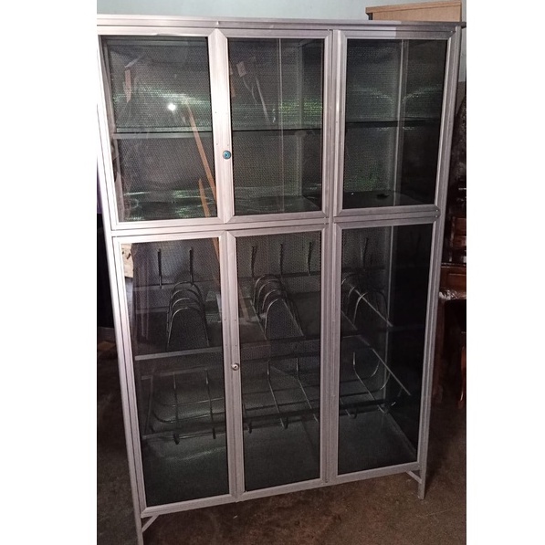 RAK PIRING KACA ALUMINIUM 3 PINTU LEMARI PERLENGKAPAN DAPUR