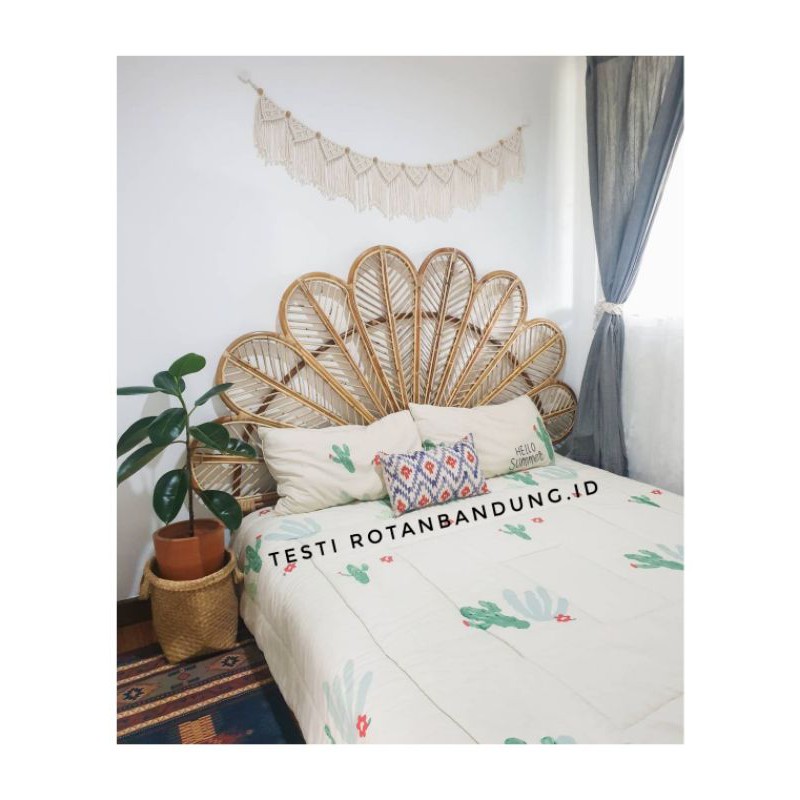 HEADBOARD rotan PETAL
