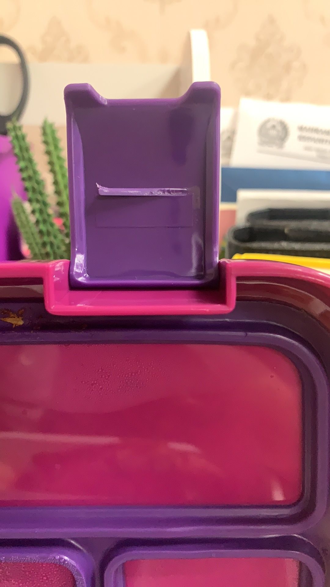 Yooyee #621 Kotak Makan Anti Nyampur 4sekat