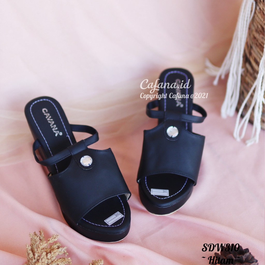 Wedges Wanita Araya SDW310