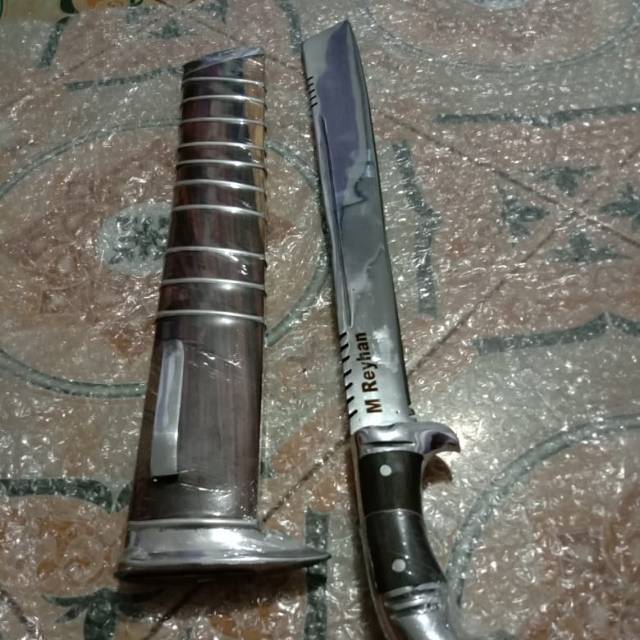 Tebas paku tajam no rompang