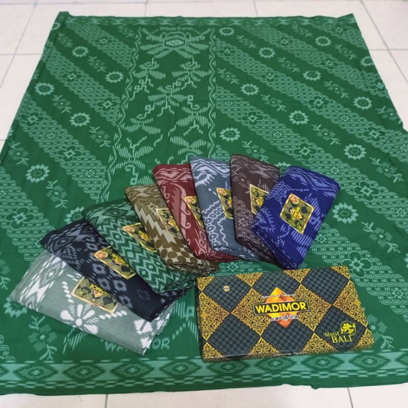 Sarung Wadimor Bali motif Kembang Wadimor Polos Dan Tumpal Wadimor original