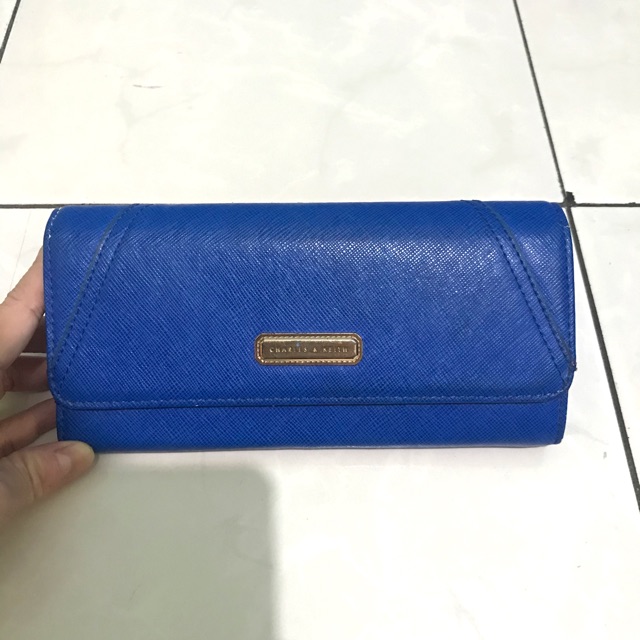 Dompet Charles & Keith Ori