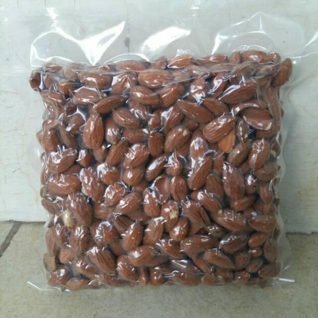 

Almond Panggang 500gr California Vacuum Pack
