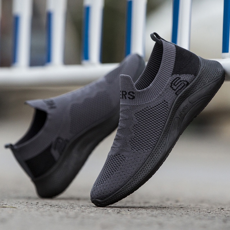 Highland Sepatu Pria Abu Sneakers Slip On Sepatu Kerja Kuliah Sepatu Trendy MR127