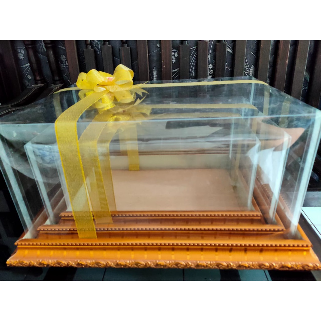 Kotak seserahan frame mika