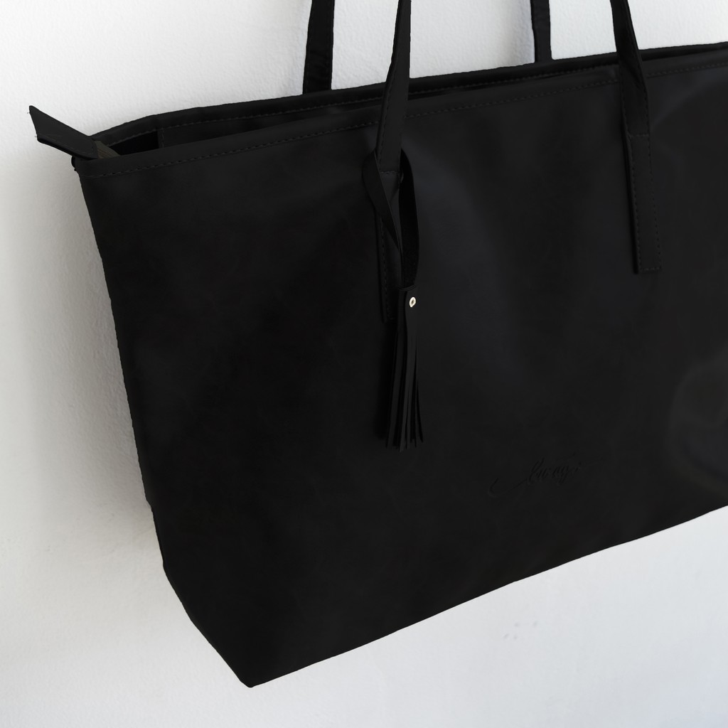 LEVAYA Liscio Totebag Zipper - Black - Tas Wanita