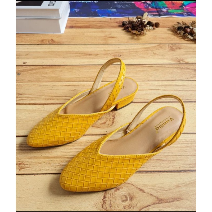 ABBUSHOES  BR 04 bapau tikar karet selly 3cm