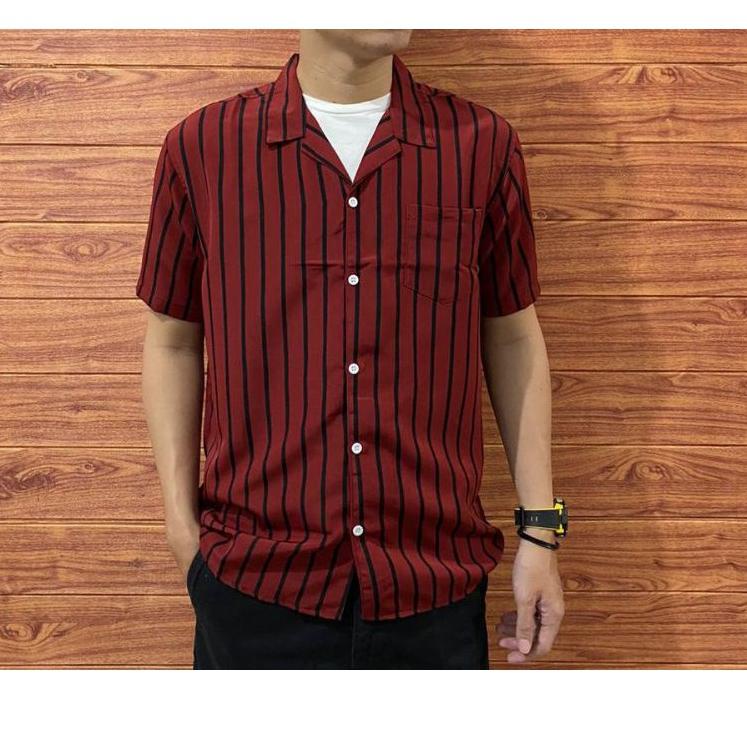 RIVIERA CLOTHING/KEMEJA STRIPE PRIA LENGAN PENDEK/KEMEJA SALUR PRIA/KEMEJA CASUAL PRIA/KEMEJA SANTAI