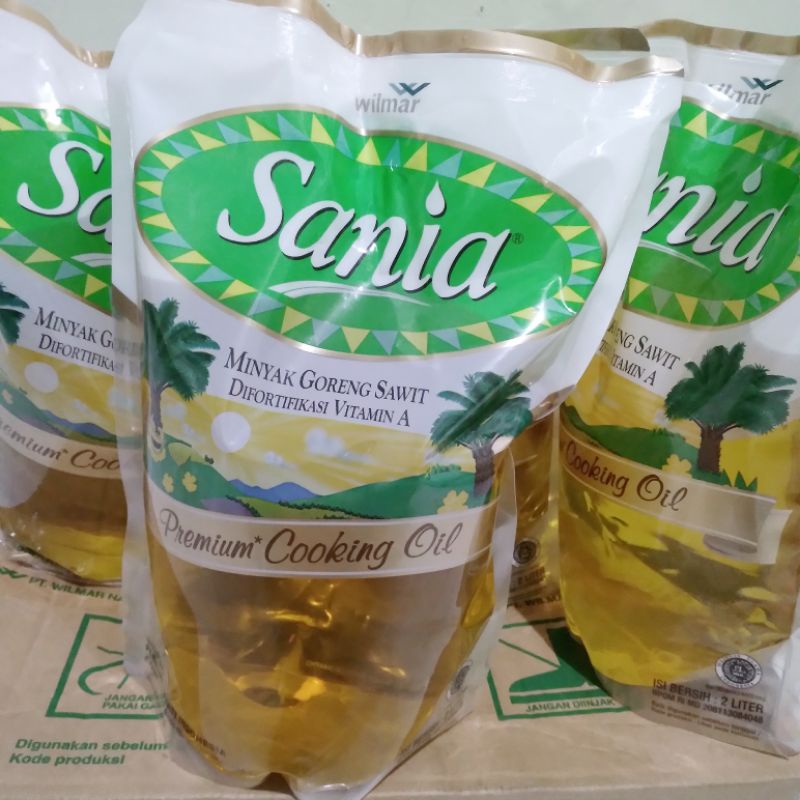 

Minyak goreng SANIA refill 1 - 2 liter