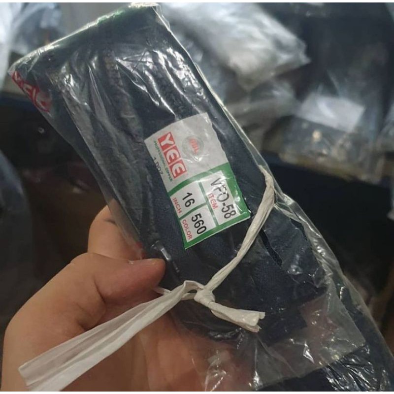 Resleting jaket YEE 16 inch