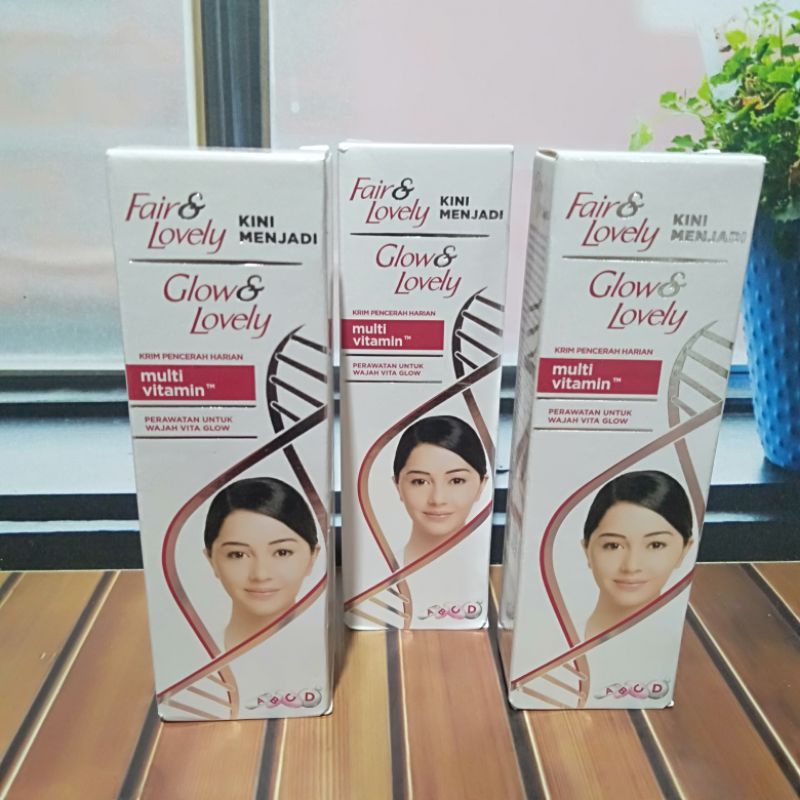 Pelembab Fair&amp;Lovely 25g // Glow&amp;Lovely Multi Vitamin