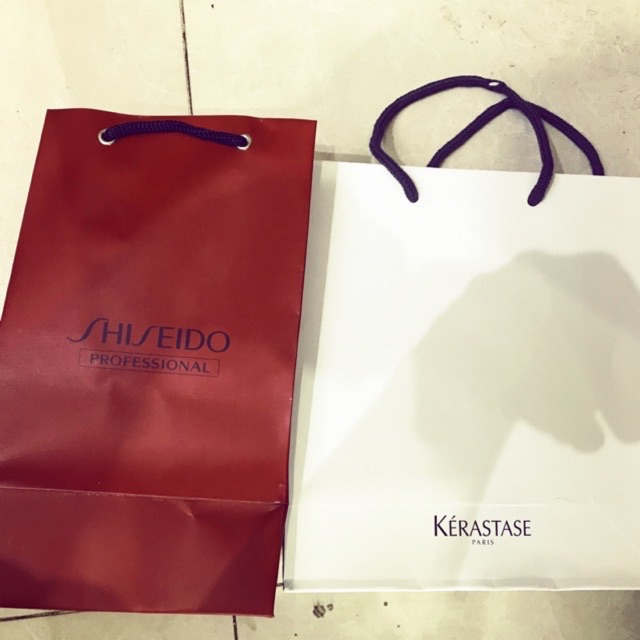 

PAPERBAG KERASTASE SHEIDO/PAPERBAG