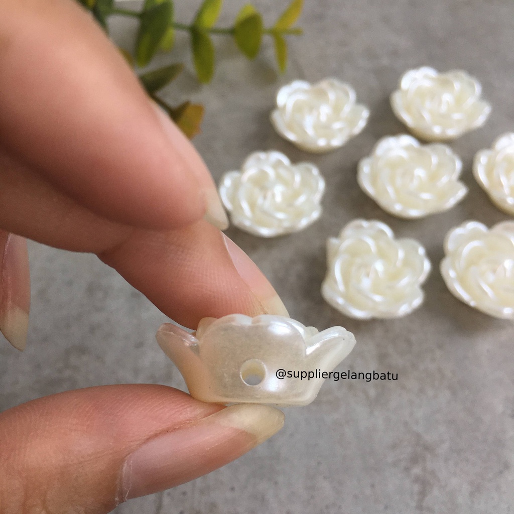 Aplikasi Bunga Resin 2,5cm JAPAN premium kelopak putik daisy rose ECER